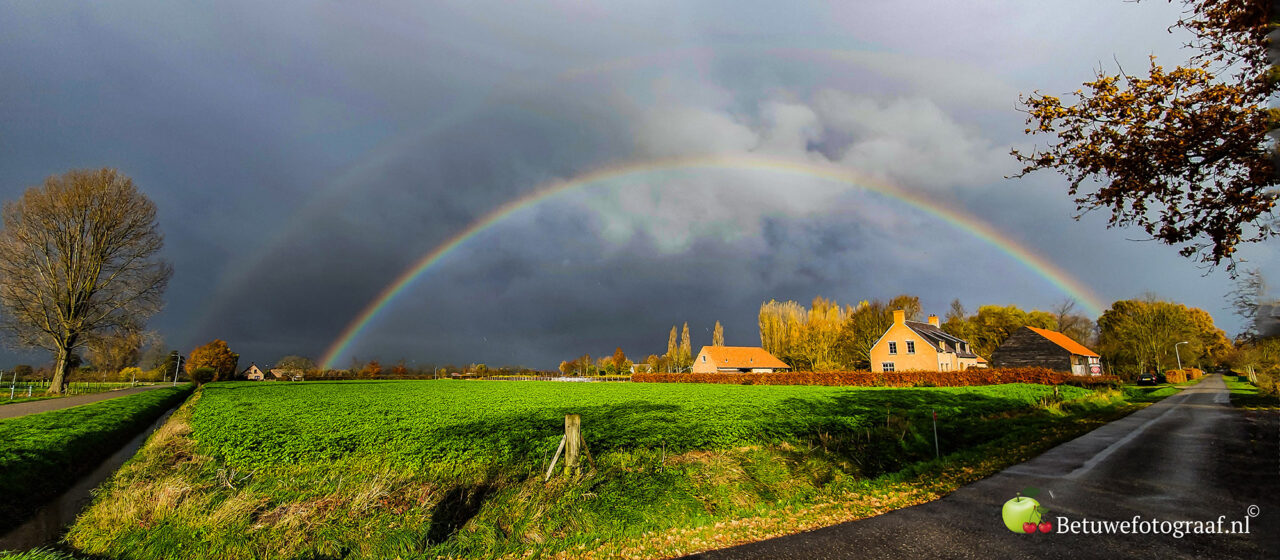 Regenboog Achterweg Raadsteeg Dorpsdijk